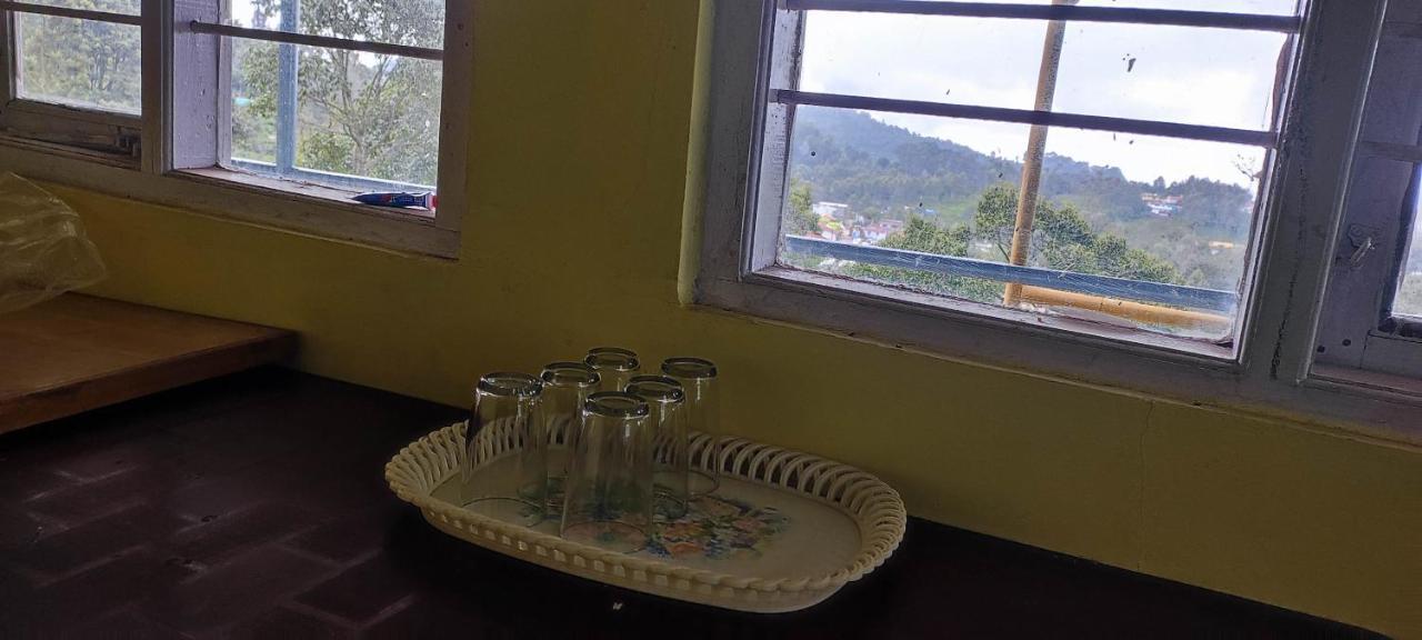 Adithya Sunrise View Cottage Kotagiri Buitenkant foto